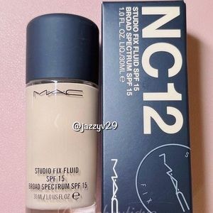 🎬MAC Studio Fix Fluid Foundation🎬